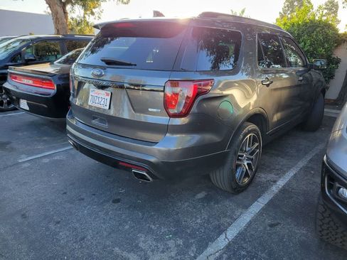 Used 2017 Ford Explorer Sport AWD/4WD image 7