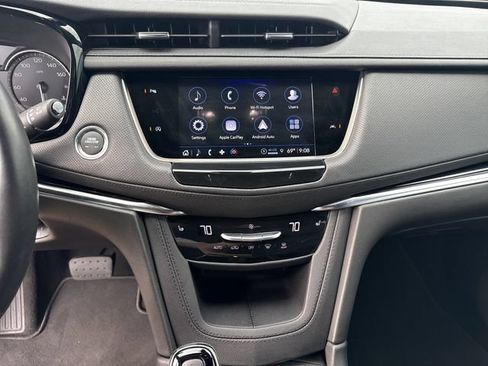 Used 2025 Cadillac XT6 Luxury AWD/4WD image 15