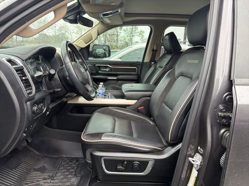 Used 2021 RAM 1500 Laramie image 9