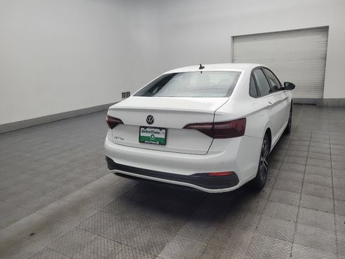 Used 2024 Volkswagen Jetta Sport FWD image 9