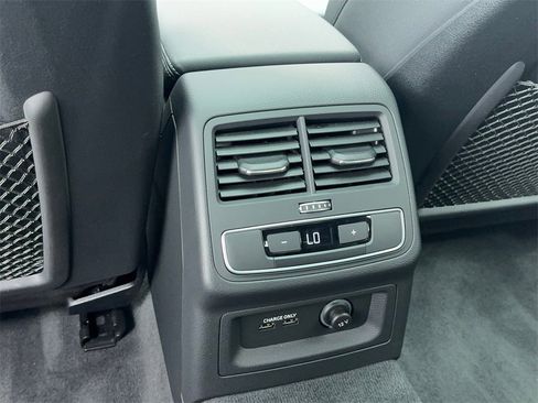 Used 2022 Audi A5 2.0T Premium Plus w/ Premium Plus image 39