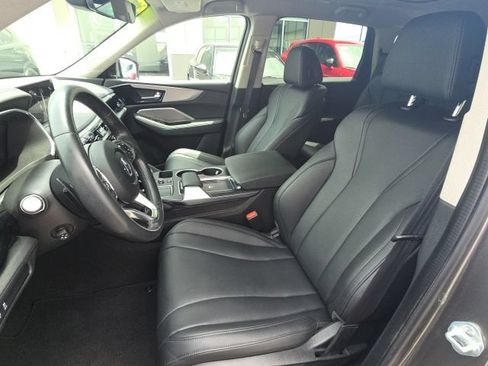 Used 2024 Acura MDX SH-AWD image 11