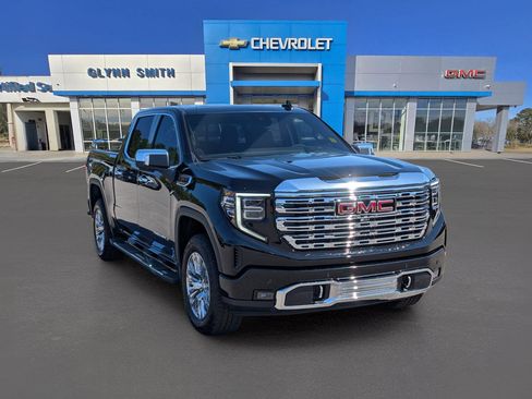 New 2026 GMC Sierra 1500 Denali image 3
