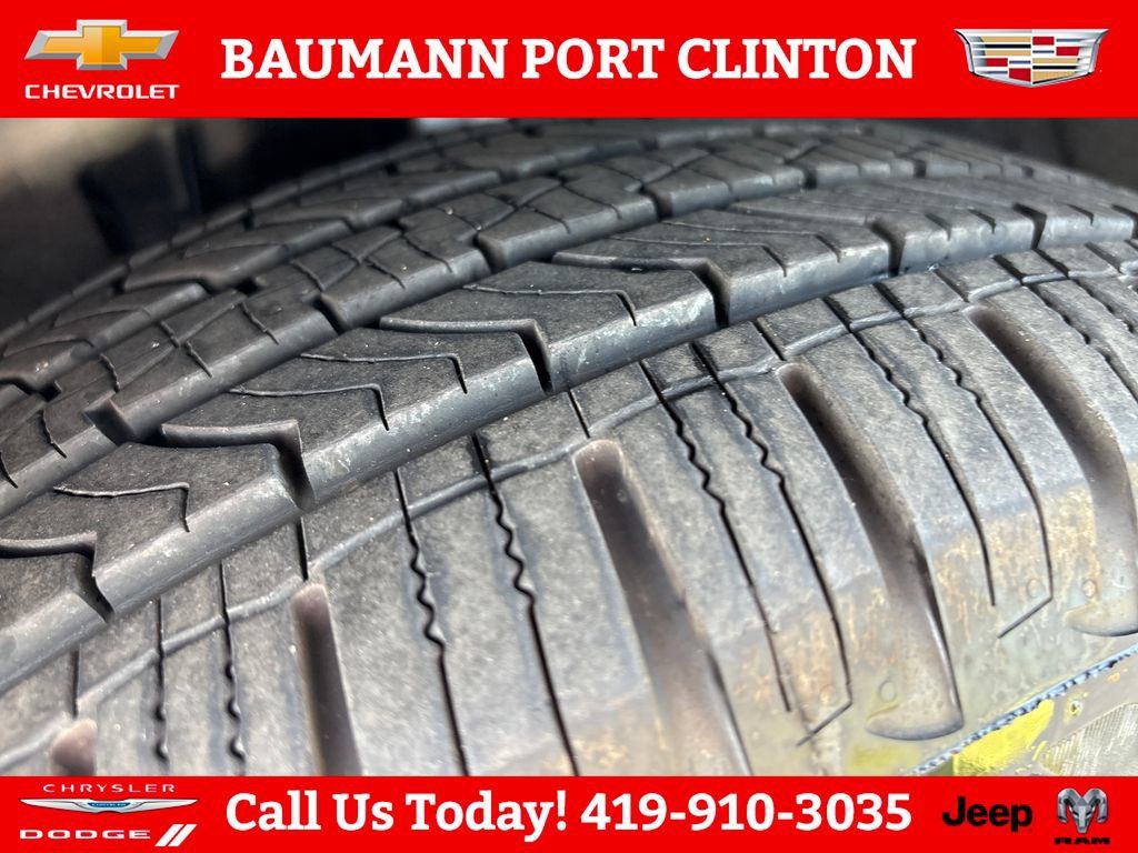 Used 2021 Dodge Durango R/T w/ Blacktop Package AWD/4WD image 29