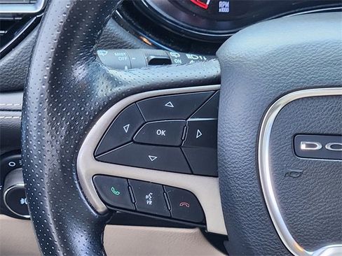 Used 2021 Dodge Durango SXT image 32