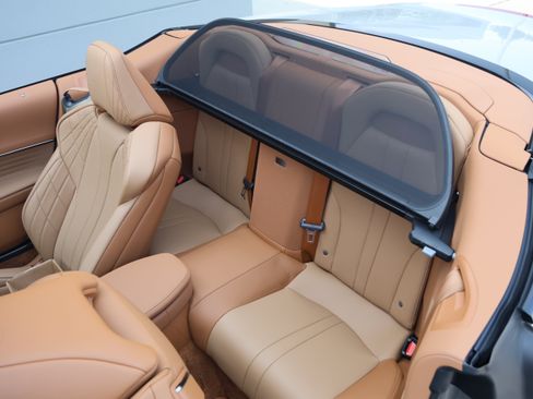 Used 2021 Lexus LC 500 Convertible w/ Touring Package RWD image 34