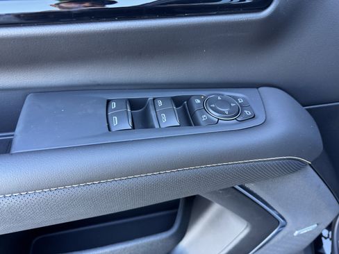 New 2026 Chevrolet Tahoe Premier w/ Sun And Tow Package image 11