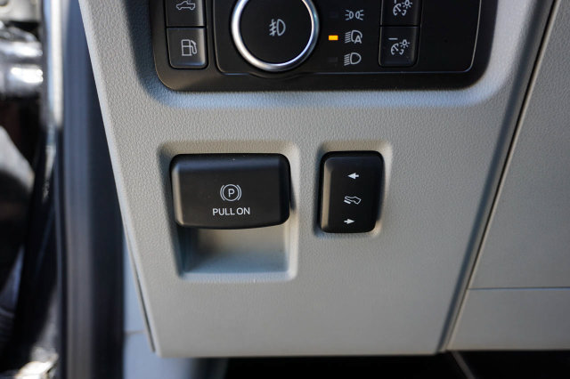 Used 2021 Ford F150 Limited AWD/4WD image 18