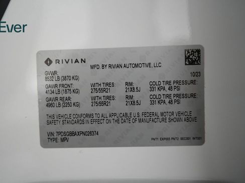 Used 2023 Rivian R1S Adventure AWD/4WD image 29