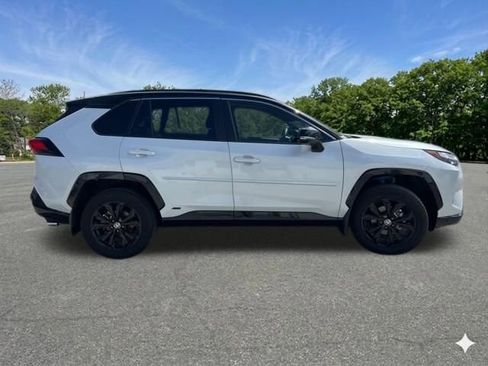 Used 2024 Toyota RAV4 XSE w/ Advanced Technology Package AWD/4WD image 8