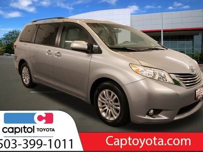 Certified 2017 Toyota Sienna XLE