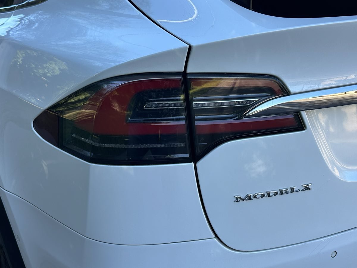 Used 2017 Tesla Model X 75D AWD/4WD image 52