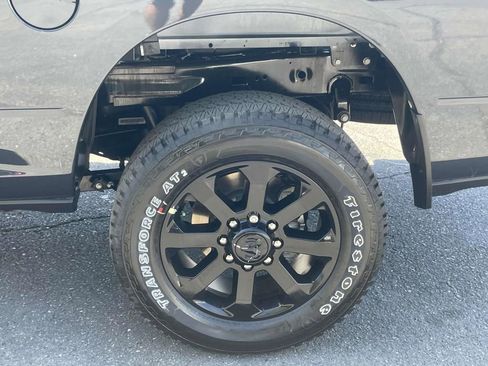 New 2026 RAM 2500 Big Horn AWD/4WD image 12
