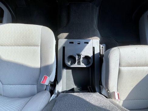 Used 2019 Ford F150 XLT w/ Equipment Group 302A Luxury AWD/4WD image 15