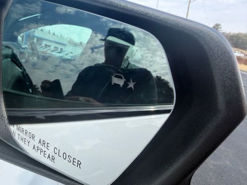 Used 2024 Chevrolet Equinox RS w/ LPO, Floor Liner Package image 38