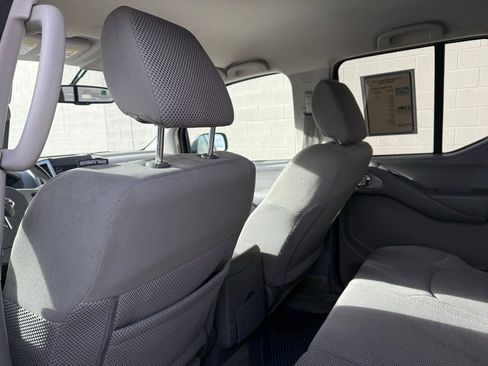 Used 2017 Nissan Frontier SV w/ SV Value Truck Package image 21