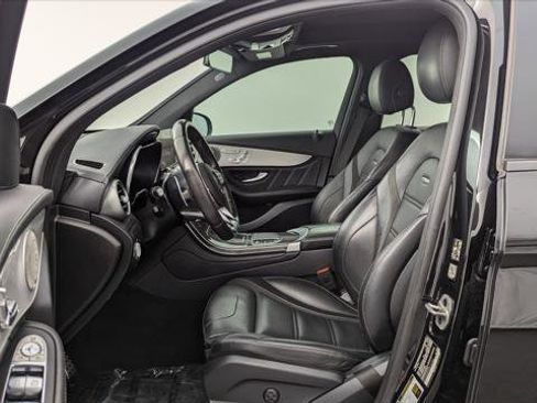 Used 2021 Mercedes-Benz GLC 63 AMG 4MATIC image 14