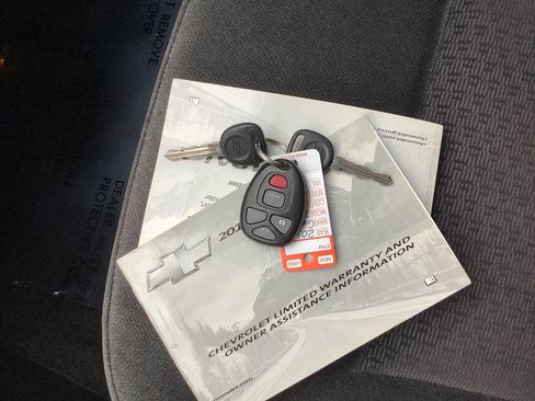 Used 2010 Chevrolet Impala LT image 38