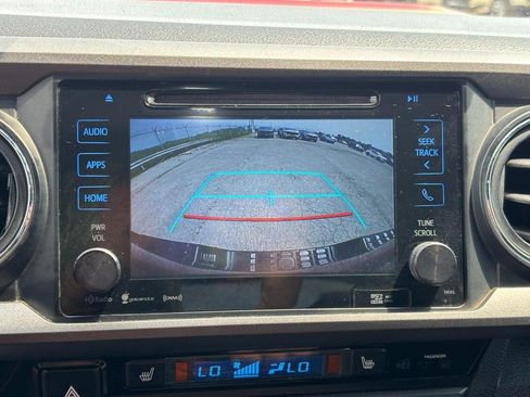 Used 2017 Toyota Tacoma TRD Pro AWD/4WD image 23