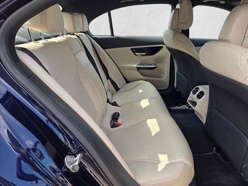 Used 2022 Mercedes-Benz C 300 Sedan image 12
