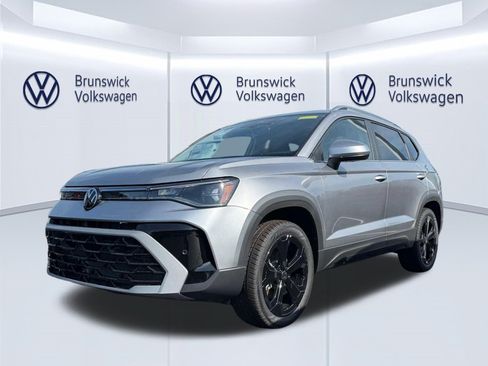 New 2026 Volkswagen Taos SEL AWD/4WD image 1
