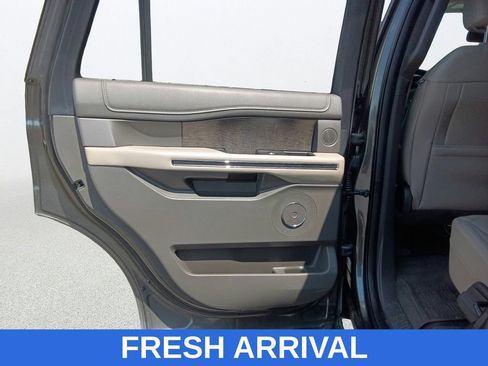 Used 2021 Ford Expedition Limited AWD/4WD image 31