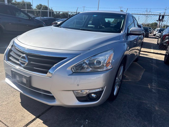 Used 2015 Nissan Altima 3.5 SL FWD image 1