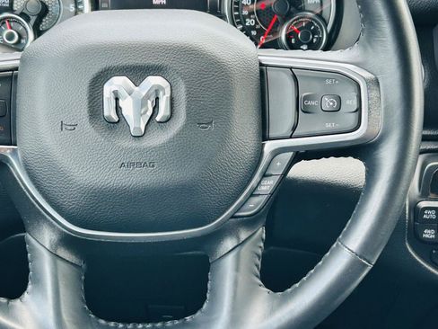 Used 2023 RAM 1500 Laramie AWD/4WD image 19