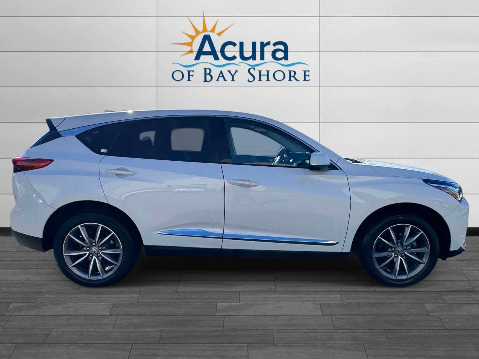 Used 2024 Acura RDX w/ Technology Package AWD/4WD image 6