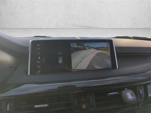 Used 2018 BMW X5 sDrive35i image 9