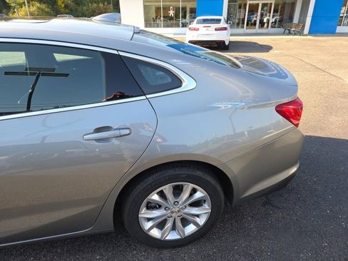 Used 2024 Chevrolet Malibu LT image 20
