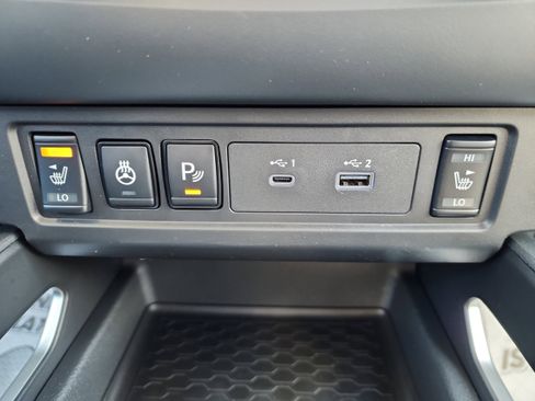 New 2026 Nissan Frontier SV image 14