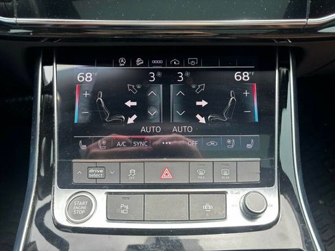 Used 2021 Audi Q7 3.0T Premium Plus w/ Executive Package AWD/4WD image 35