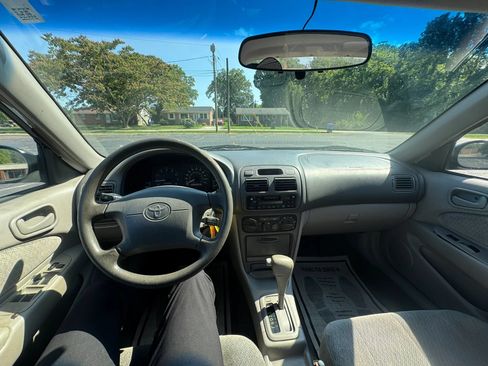 Used 2002 Toyota Corolla S FWD image 23