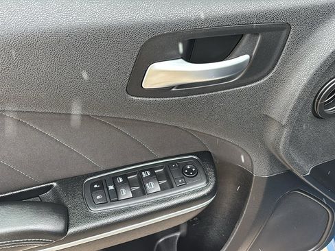 Used 2020 Dodge Charger Scat Pack image 24