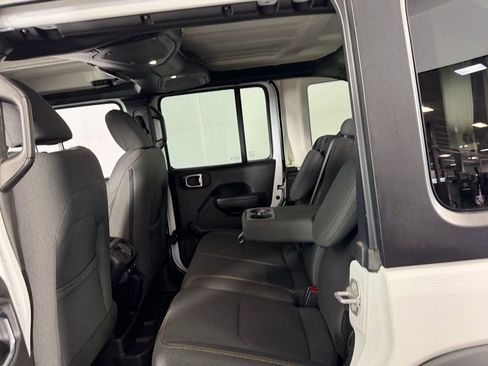 Certified 2025 Jeep Wrangler Unlimited Sport S 4xe image 27