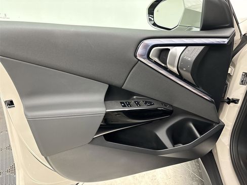 New 2026 BMW X3 xDrive30 w/ Convenience Package image 26