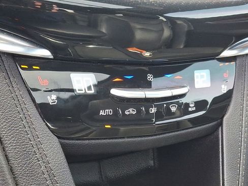 Used 2021 Cadillac XT6 Sport image 17