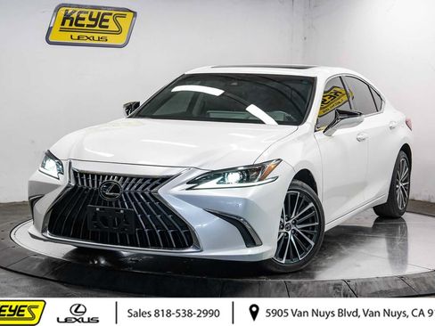 Used 2024 Lexus ES 250 w/ Premium Package AWD/4WD image 1