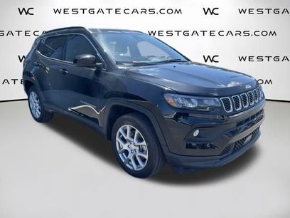New 2024 Jeep Compass Latitude w/ Sun and Sound Group