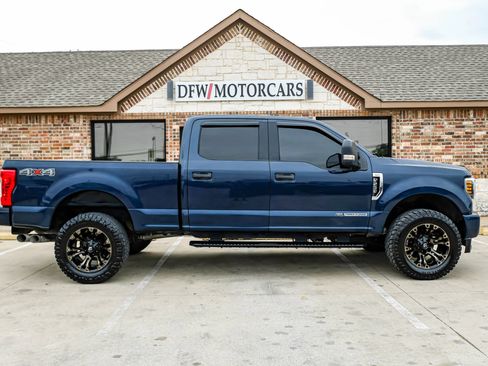 Used 2019 Ford F250 XLT AWD/4WD image 6