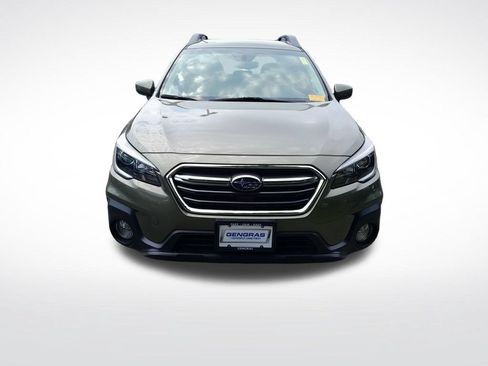 Used 2019 Subaru Outback 2.5i Premium AWD/4WD image 2