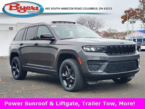 New 2025 Jeep Grand Cherokee Altitude image 1