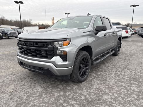 Used 2024 Chevrolet Silverado 1500 Custom w/ Rally Edition image 8