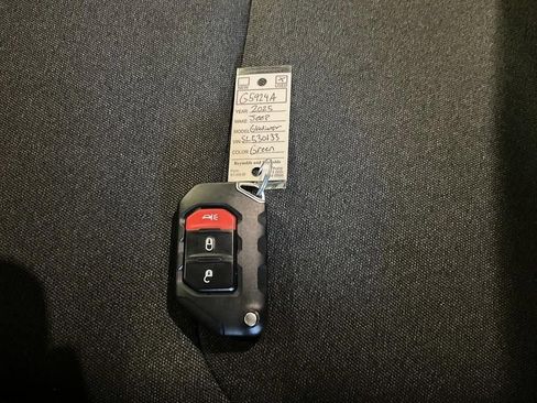 Used 2025 Jeep Gladiator Sport AWD/4WD image 53