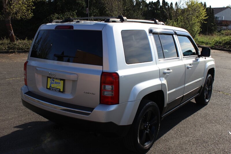 Used 2015 Jeep Patriot Sport w/ Power Value Group AWD/4WD image 4