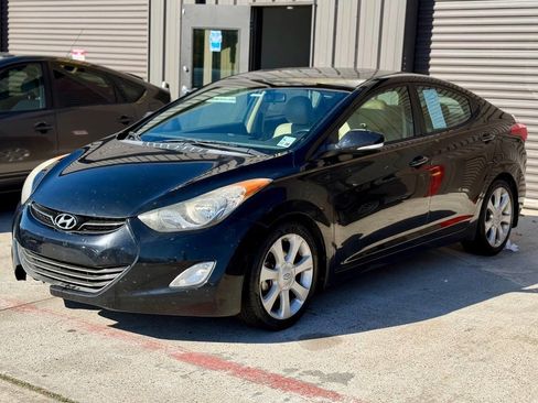 Used 2013 Hyundai Elantra Limited w/ Technology Pkg image 5