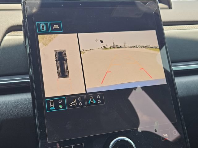 New 2026 GMC Terrain AT4 w/ Technology Package II AWD/4WD image 14