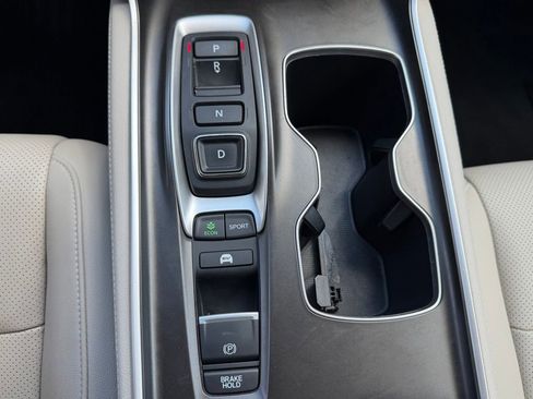 Used 2022 Honda Accord Touring image 27