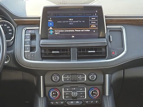 Used 2021 Chevrolet Tahoe Premier w/ Premium Package image 37